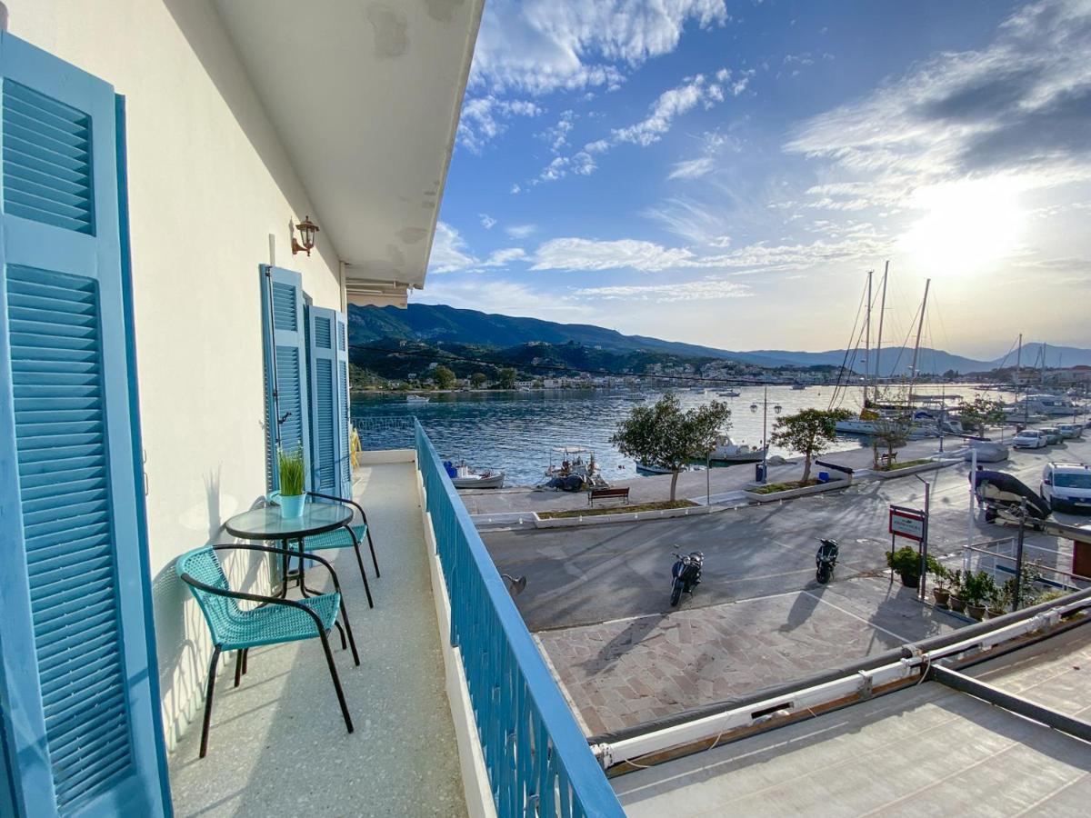 Beautiful House By The Sea Vila Poros Town Exterior foto